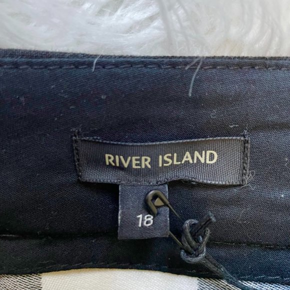 River Island 3 Direction Black & White stripe pencil skirt UK SIZE18 = US 14/16 - Picture 3 of 6